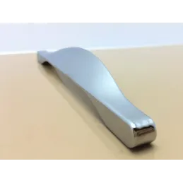Ročaj LINEAR / Sijajni krom