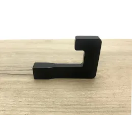 Obešalnik CARMEN / Mat črna