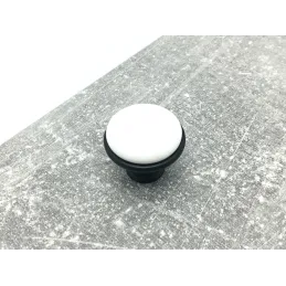 Ročaj v obliki gumba BLANCA / Črna – bel porcelan