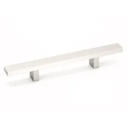 Garderobni ročaj AMARELO 1060 mm / nerjavno jeklo