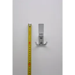 Obešalnik BONA / Sijajni krom