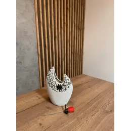 Keramična vaza MAGIC / Bela