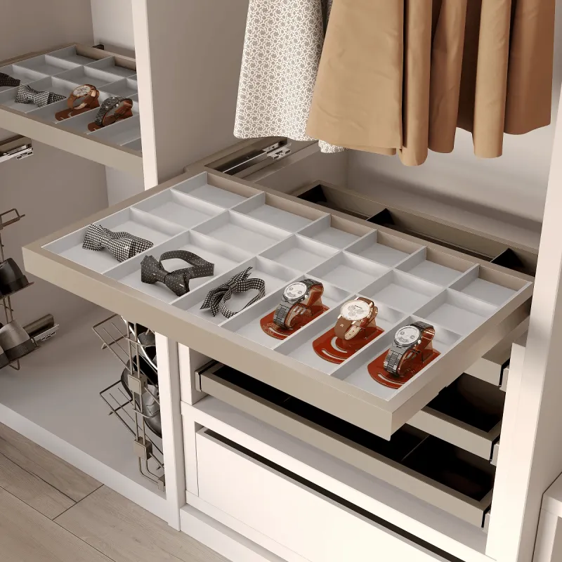 Izvlečni organizator za dodatke z blaženjem NEXUS 860–894 mm / Bežna