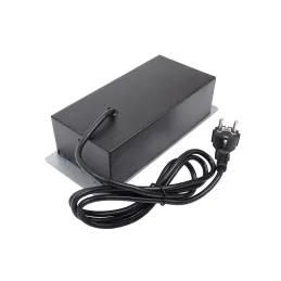 Izvlečna električna vtičnica SCHUKO 3x230V + polnjenje USB A/C / Mat črna