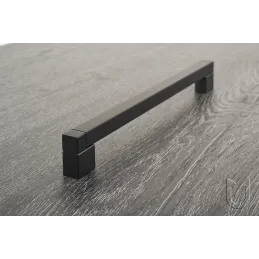 Ročaj FRAME / Črna matirana