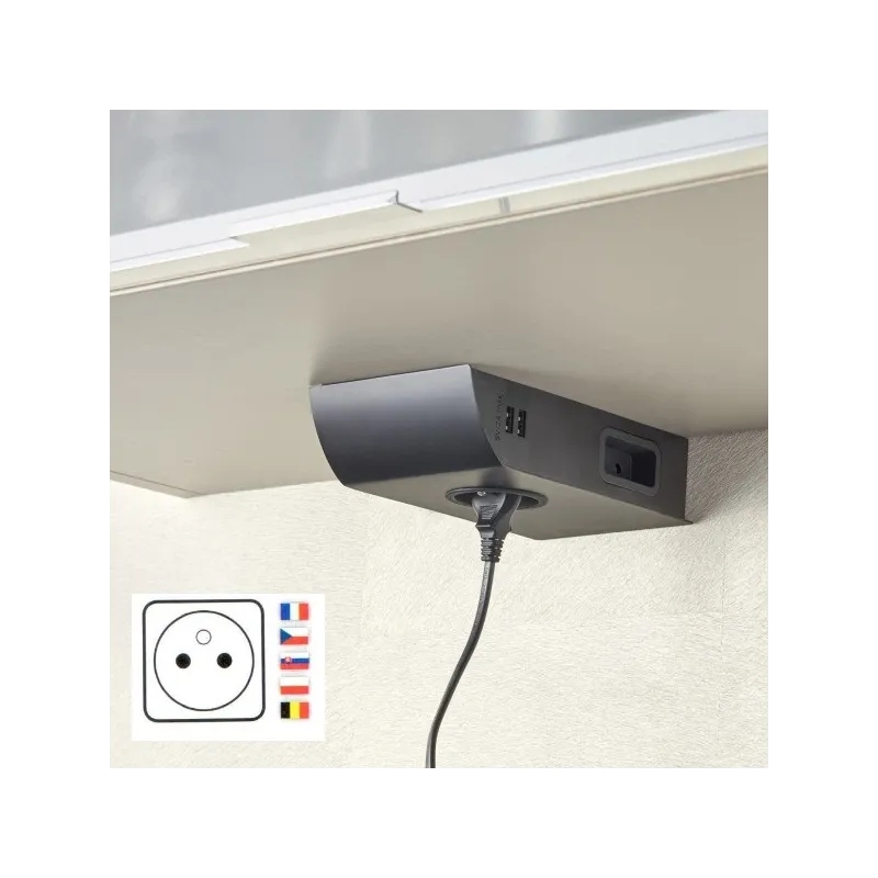 Notranja vtičnica BORN FRENCH 2 x 230 V + 2 x USB / Mat črna