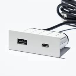 Električna vtičnica z USB-polnilnikom Square A+C / mat bela