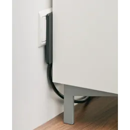 Ploski podaljšek SLIM SCHUKO / mat črna