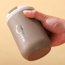 Dizajnerska termo steklenica s slamico GLAMM 500 ml / Rjava