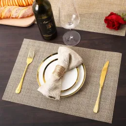 Podloga za jedilno mizo GENIA 300 x 450 mm / Bežna