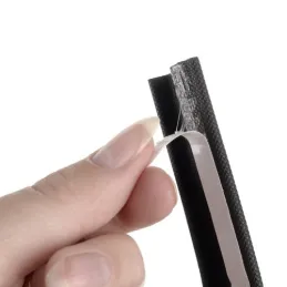 Samolepilno tesnilo za okna in vrata 4000 mm / Črna