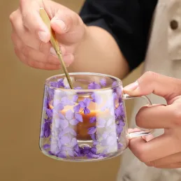 Termo skodelica za napitke s cvetlicami FLOWER GLASS 180 ml / vijolična