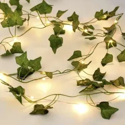 Umetni bršljan z LED-osvetlitvijo – 25 metrov / Zelena