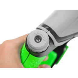 Visokotlačna pištola za pranje avtomobila z rezervoarjem za detergent / Zelena