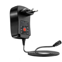 Univerzalni napajalnik s 6 priključki 3–12 V + USB / Črn