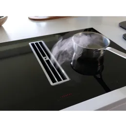 Kuhinjska napa z indukcijsko kuhalno ploščo FMA 8391R HI / Črna