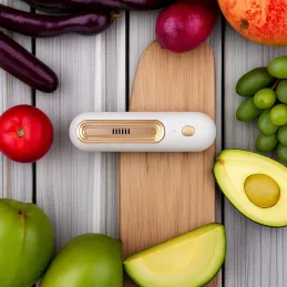 USB absorber neprijetnih vonjav za hladilnik ali garderobno omaro / bel