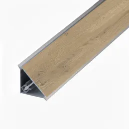 Tesnilna letev KRONOSPAN K2738 / hrast Torro Cremona