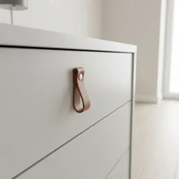 Usnjen gumb DOLCE Mini / Rjava
