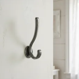 Obešalnik za pohištvo ARLES / Starinsko srebrna