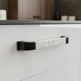 Keramični ročaj BRAGA / Mat črna