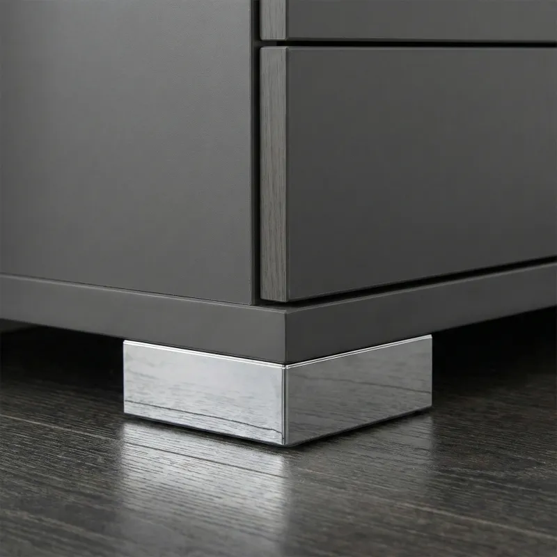 Plastična nogica 20 mm 60x60 / Sijajni krom
