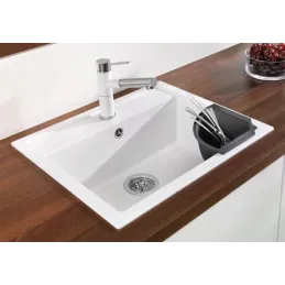 Črna plastična kotna odtočna posoda