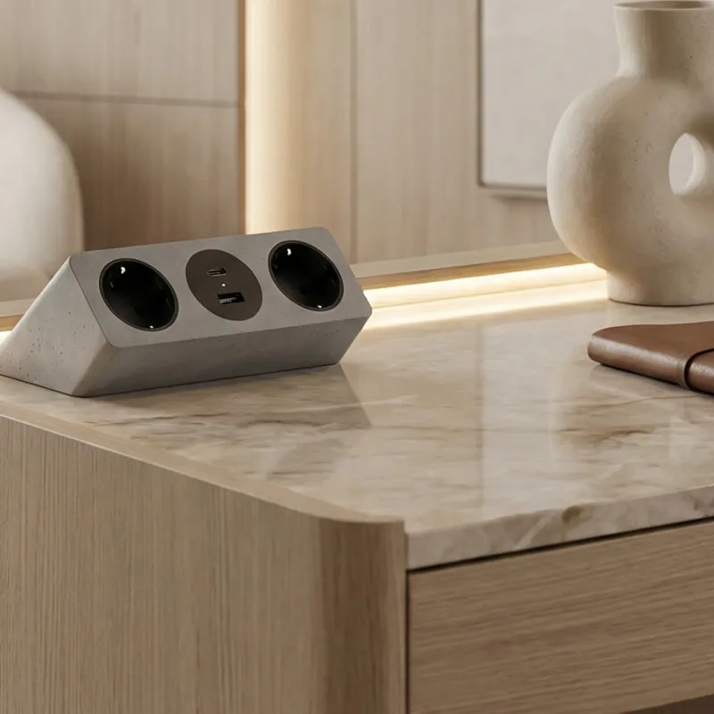 Namizna vtičnica VISION SCHUKO 2 × 230 V + 2 × USB za polnjenje / Siva