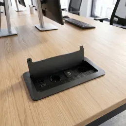 Vgradna dvižna vtičnica 2 x 230 V + 2 x USB za polnjenje + HDMI + RJ45 / Črna, brušena