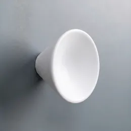 Lesena gumbasta ročica APOLO / mat bela