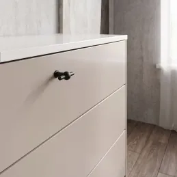 Ročaj v obliki gumba MAREA / mat črna