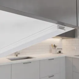Aluminijasti profil ZARIA za LED-osvetlitev z mlečnim pokrovom / mat bela