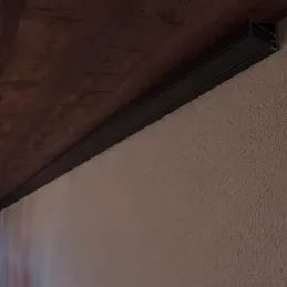 Kotna aluminijasta letev ZARIA za LED-osvetlitev s črnim pokrovčkom / Mat črna