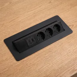 Nagibna vtičnica AMBIENTE SCHUKO 3x230V + USB A-C / črna mat