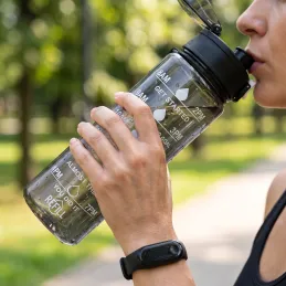 Športna steklenica za vodo FIT ONE 750 ml / Črna