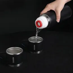 Dizajnerska termovka s 3 kozarci 400 ml / Črna mat
