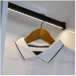 Obešalna palica SLIM za LED-trak s pokrovčkom / Črna