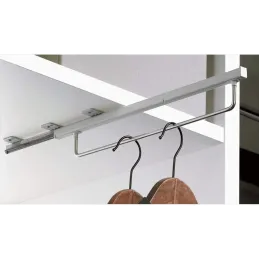 Izvlečni obešalnik